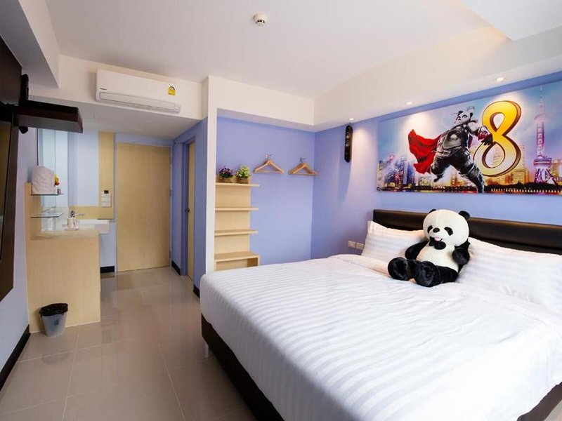Lucky Panda Hotel 25