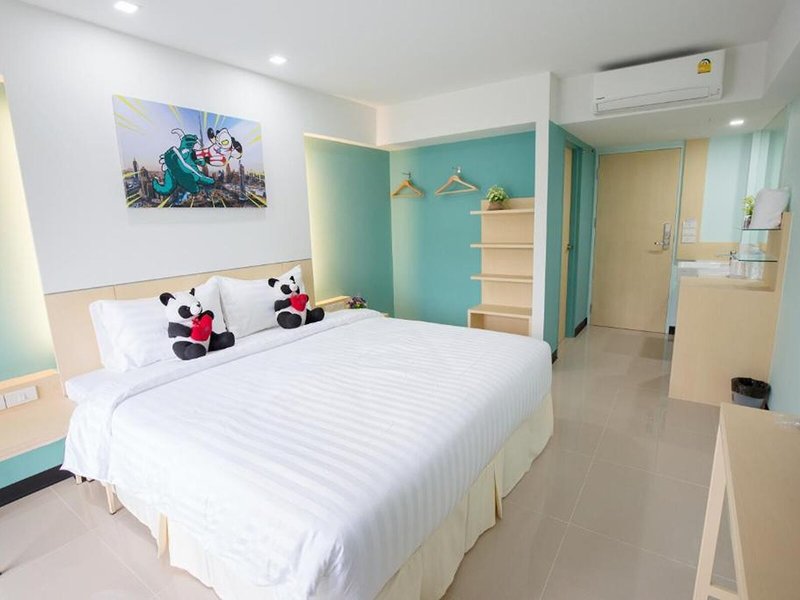 Lucky Panda Hotel 31