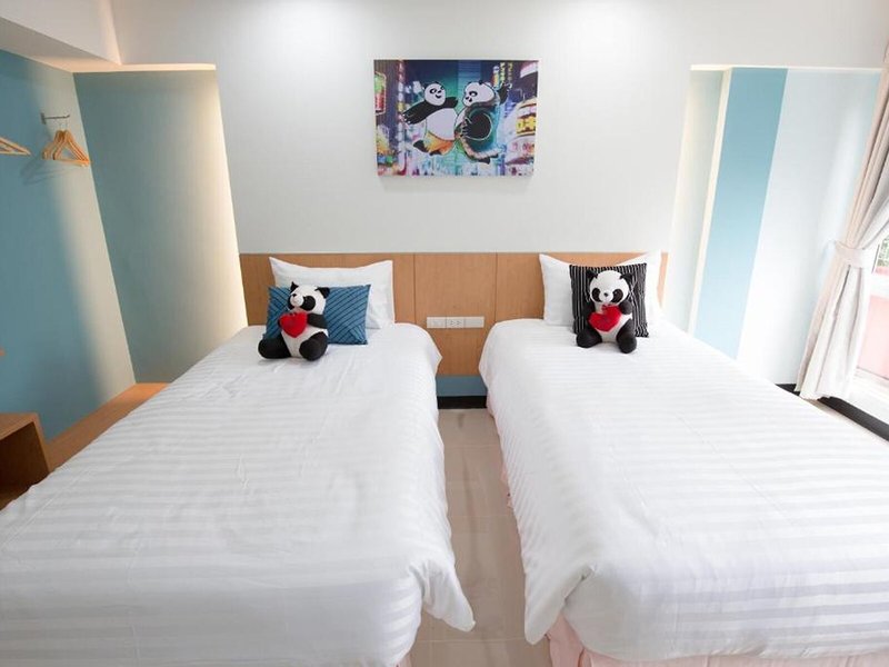 Lucky Panda Hotel 39