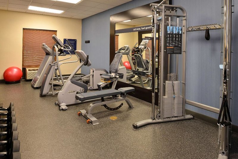 Hampton Inn & Suites Tampa-East 2