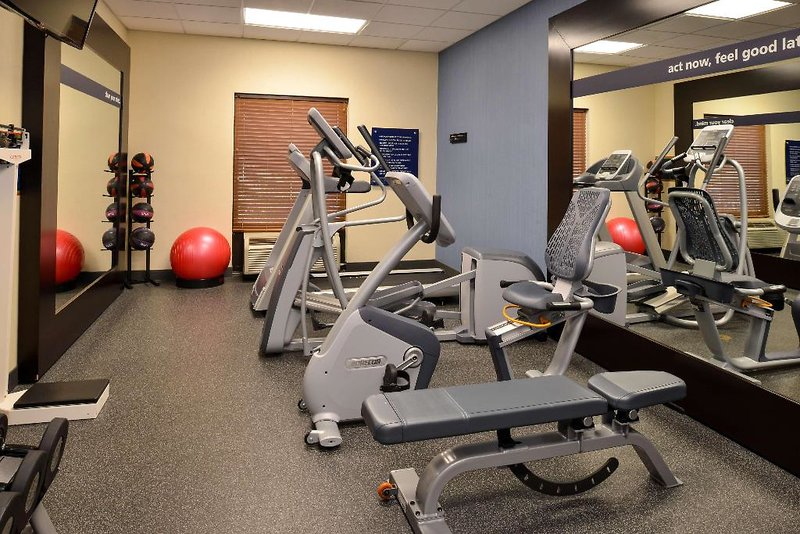 Hampton Inn & Suites Tampa-East 3