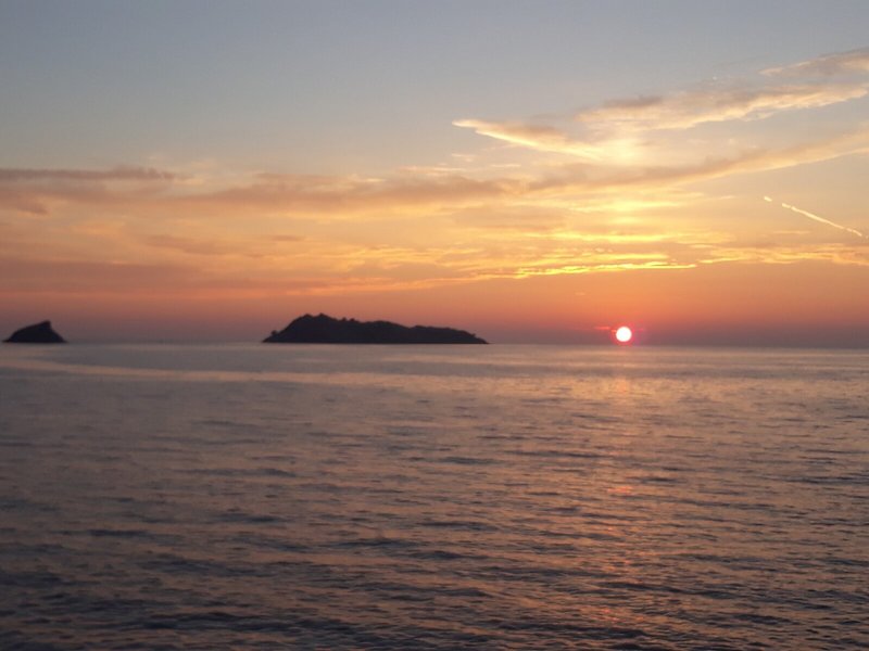 Clara Resort Hotel & Bungalow 4