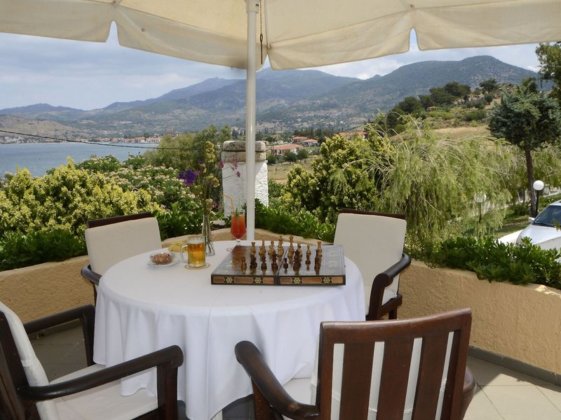 Clara Resort Hotel & Bungalow 13