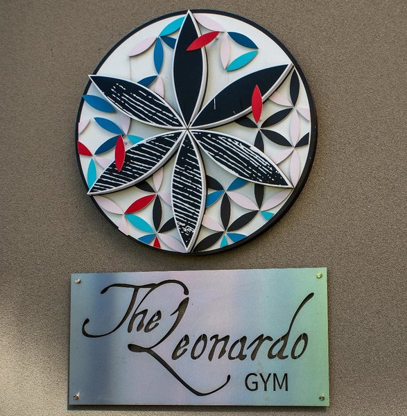 The Leonardo 4