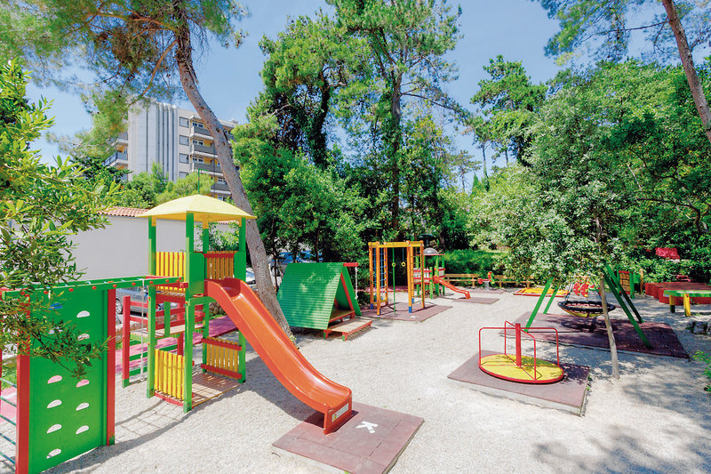 Drazica Resort - Hotel Drazica / Villa Lovorka / Dep. Tamaris 19 - Sports and leisure