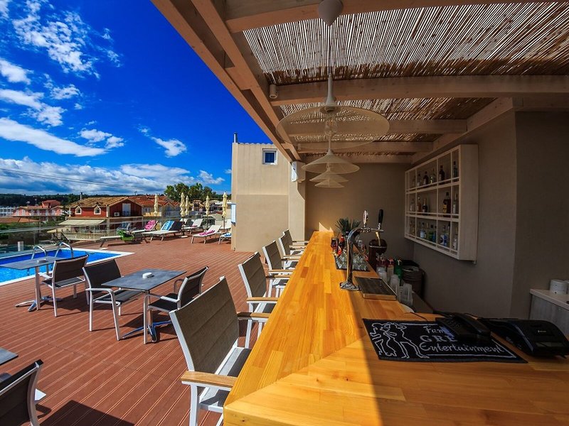 Porto Planos Beach Hotel 8