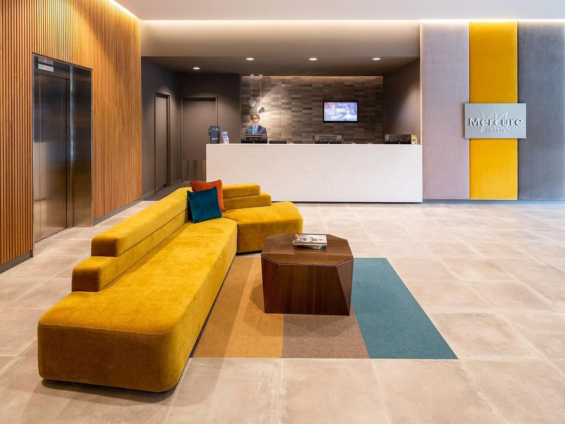 Mercure Canberra Belconnen 1