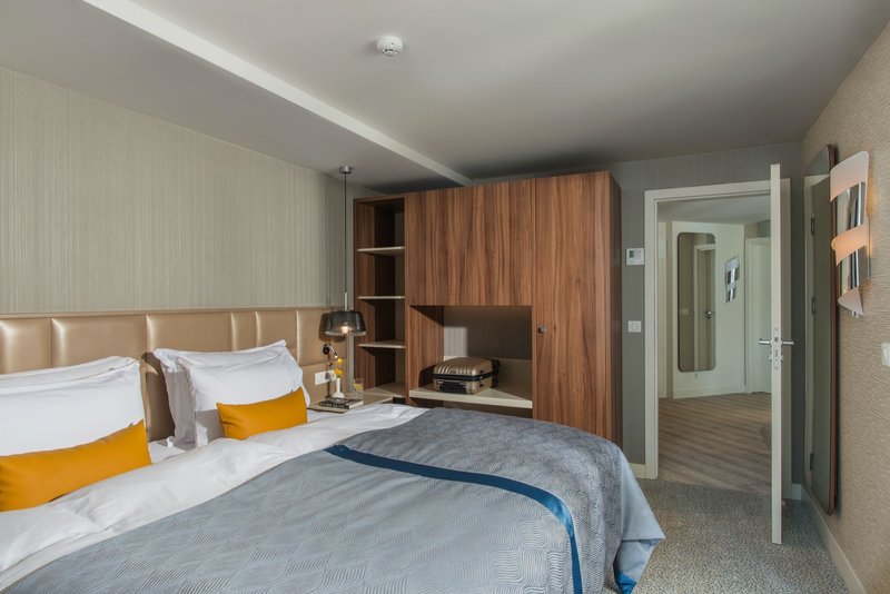 Maritim Hotel Amelia 28