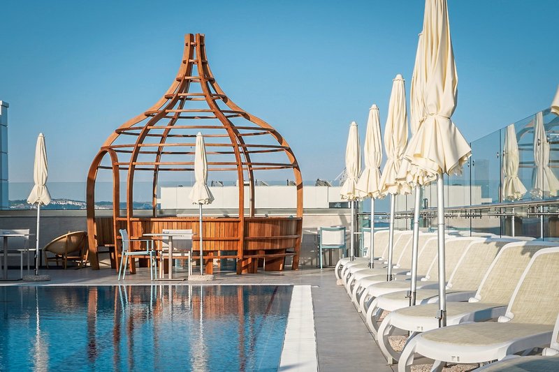 Maritim Hotel Amelia 9