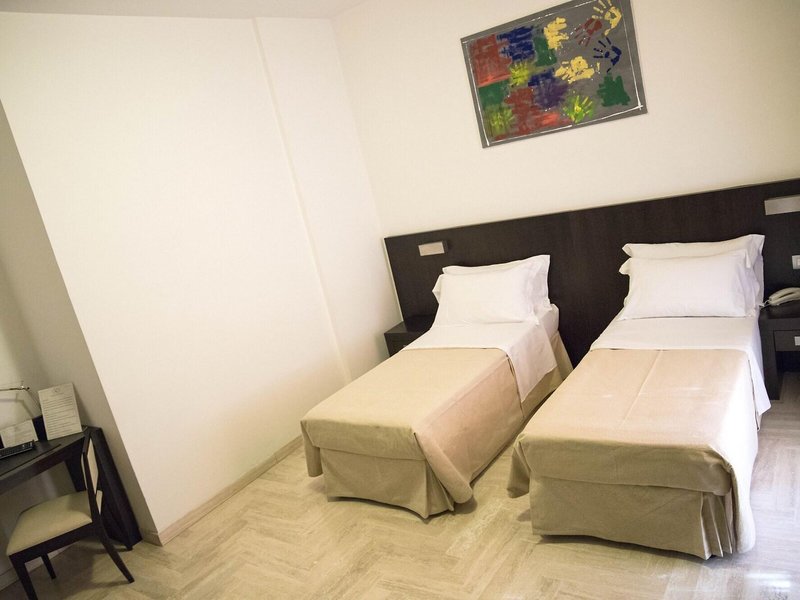 Albergo Cantiani 17 - Room Example