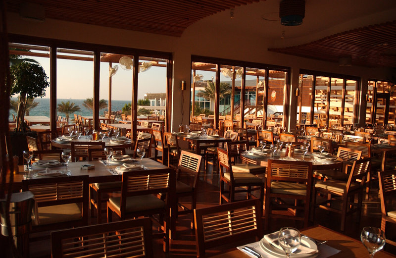 Dubai Marine Beach Resort and Spa 13