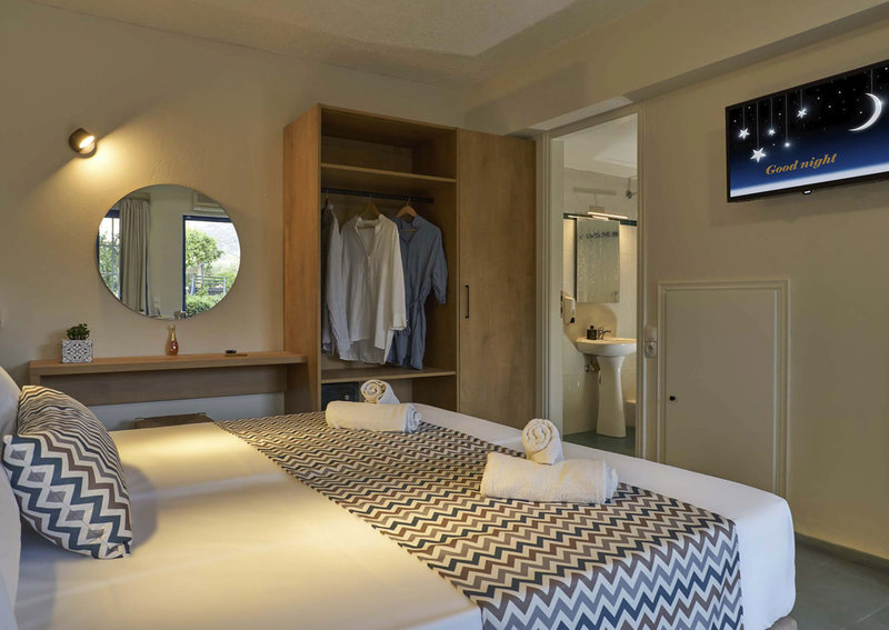 Maistrali Sea View Apartments 3