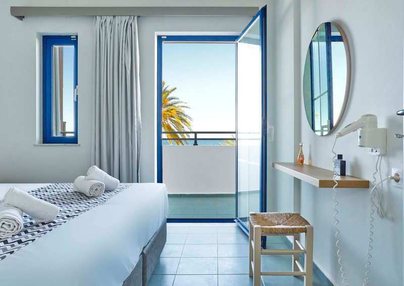 Maistrali Sea View Apartments 5