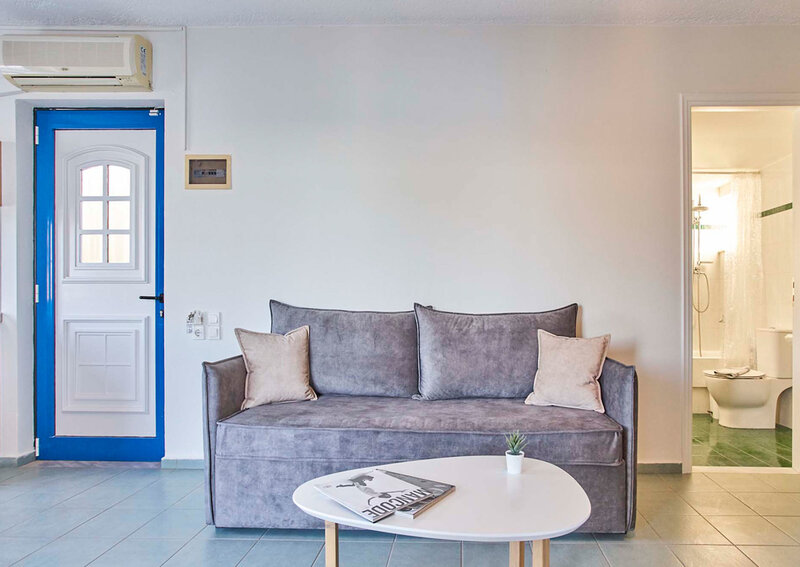Maistrali Sea View Apartments 5