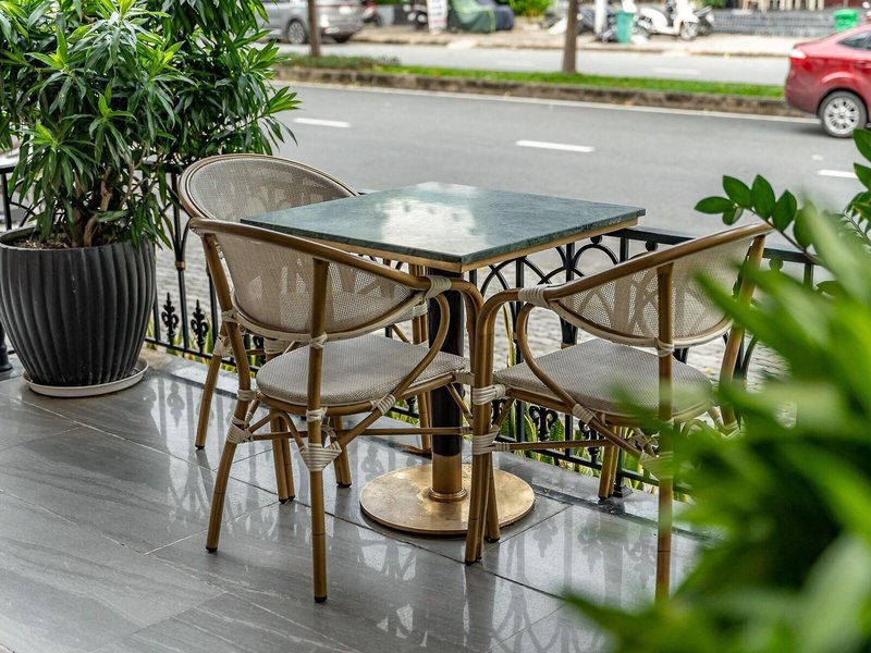 Golden Tree Hotel & Apartment 13