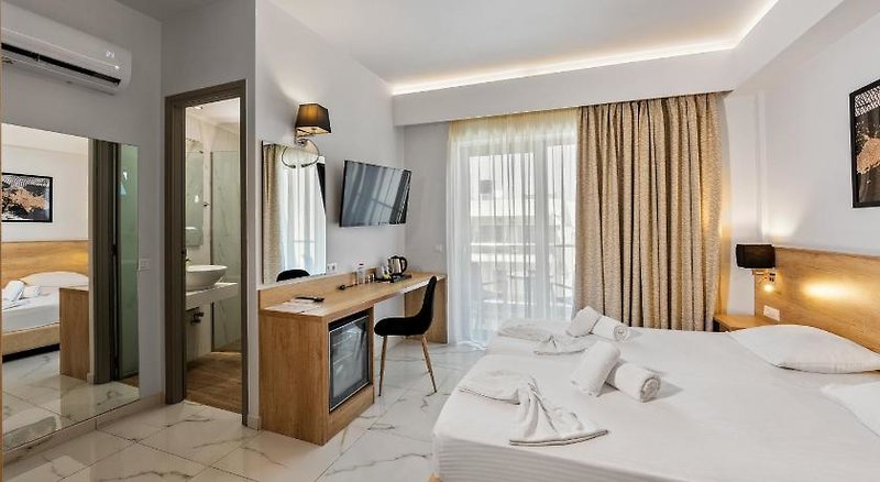 Marvel Deluxe Rooms 5