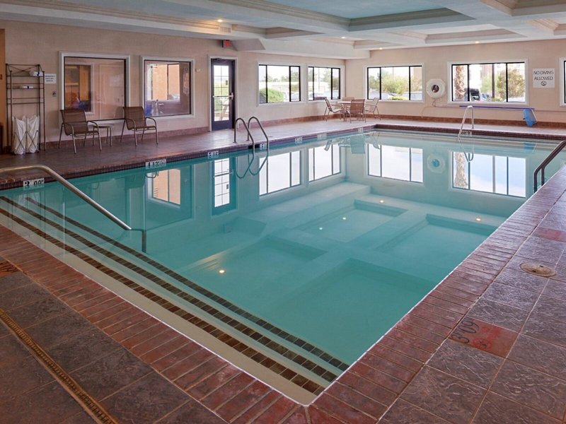 Holiday Inn Express & Suites Kingman 8 - Outdoor Pool