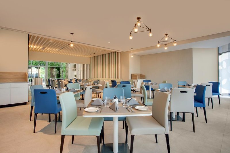 Lemon Tree Hotel Dubai 4 - Conference Room