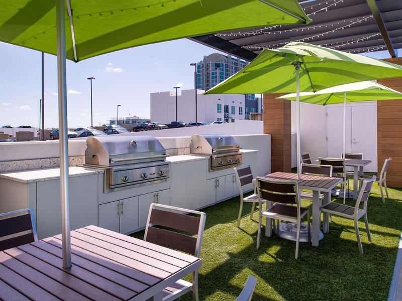 Home2 Suites by Hilton Tampa Downtown Channel District 18