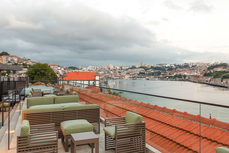 Neya Porto Hotel 9