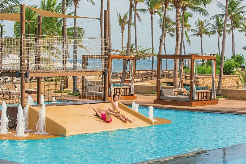 Dusit Thani Huahin 17