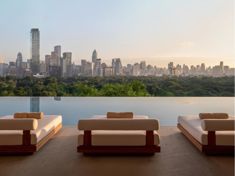 Dusit Thani Bangkok 6