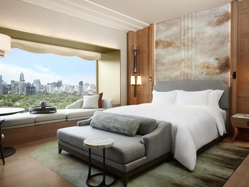Dusit Thani Bangkok 43
