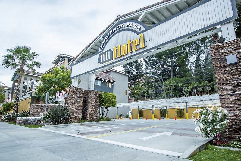 Tilt Hotel Universal/Hollywood, Ascend Hotel Collection