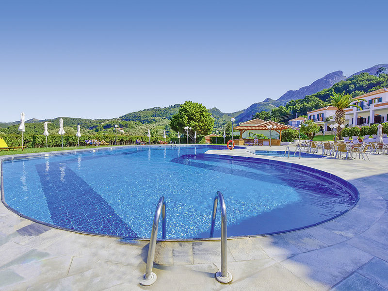 Arion 2 - Outdoor Pool