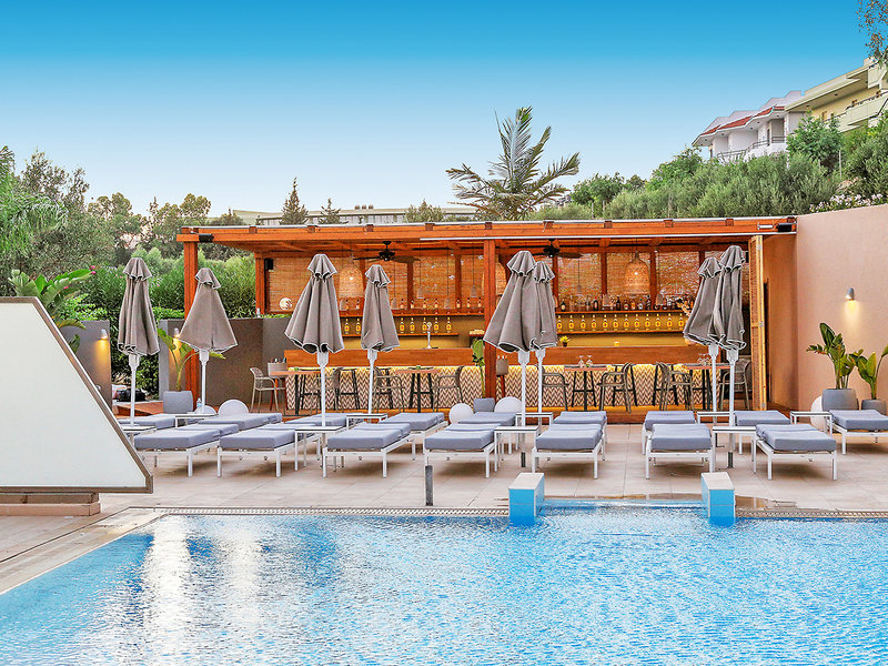 Eden Roc Resort Hotel 9