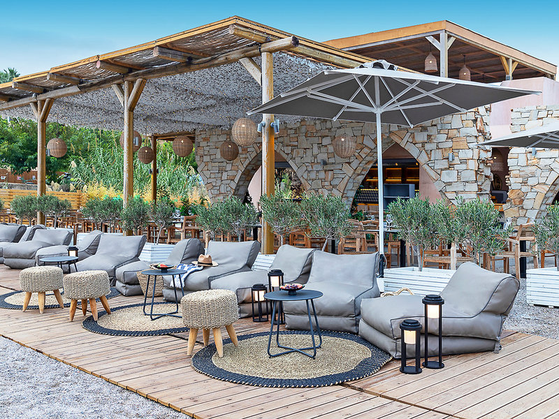 Eden Roc Resort Hotel 10