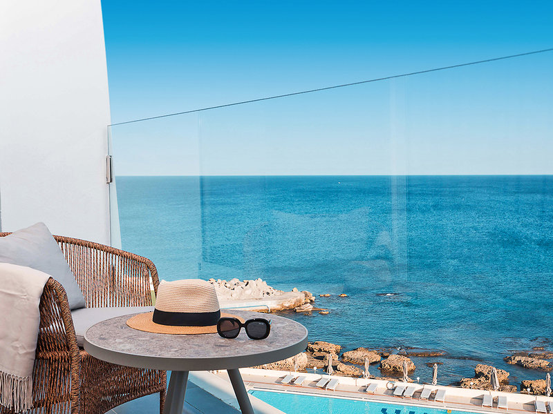 Eden Roc Resort Hotel 13