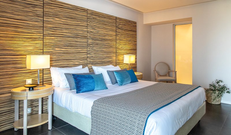 Eden Roc Resort Hotel & Bungalows 2