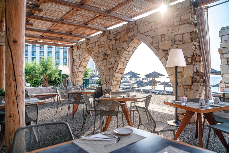 Eden Roc Resort Hotel & Bungalows 15