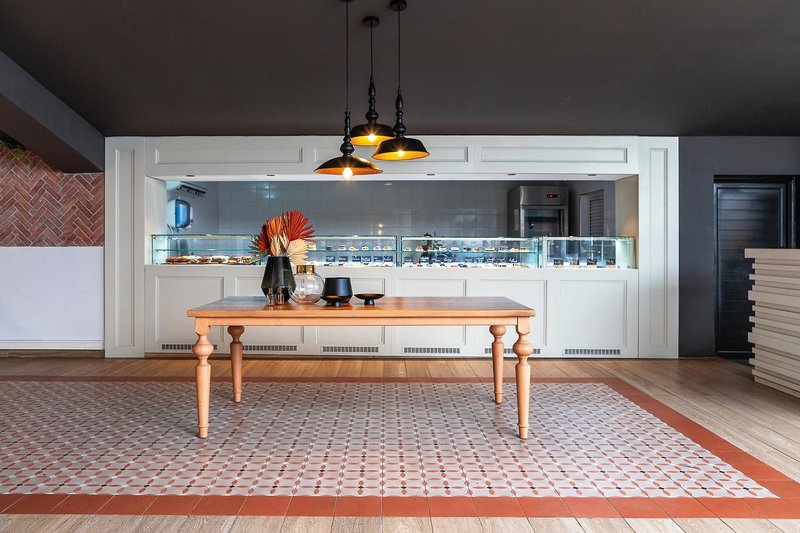 Eden Roc Resort Hotel & Bungalows 19