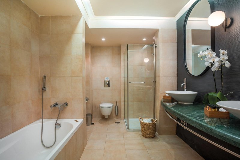 Eden Roc Resort Hotel & Bungalows 33
