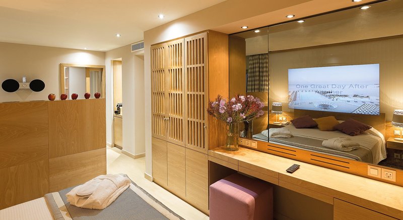 Eden Roc Resort Hotel & Bungalows 35