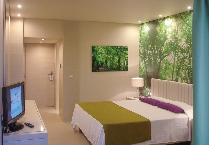Eden Roc Resort Hotel & Bungalows 43
