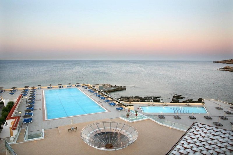 Eden Roc Resort Hotel 5
