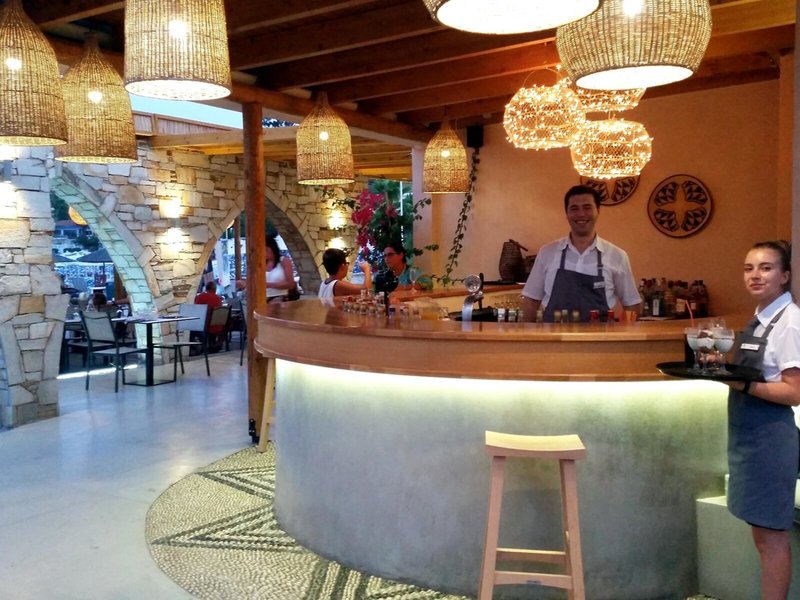 Eden Roc Resort Hotel 28