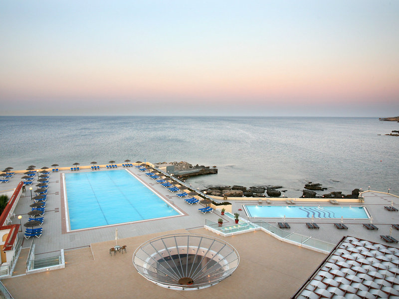 Eden Roc Resort Hotel & Bungalows 8
