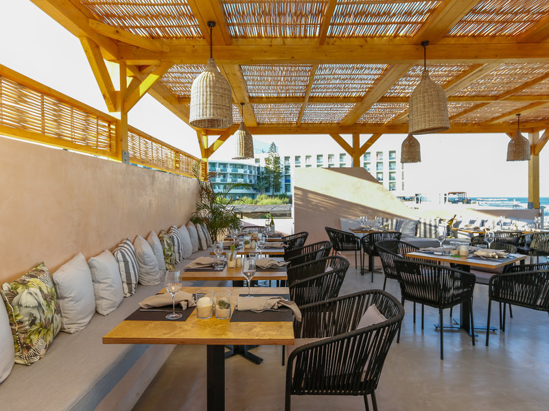 Eden Roc Resort Hotel & Bungalows 19