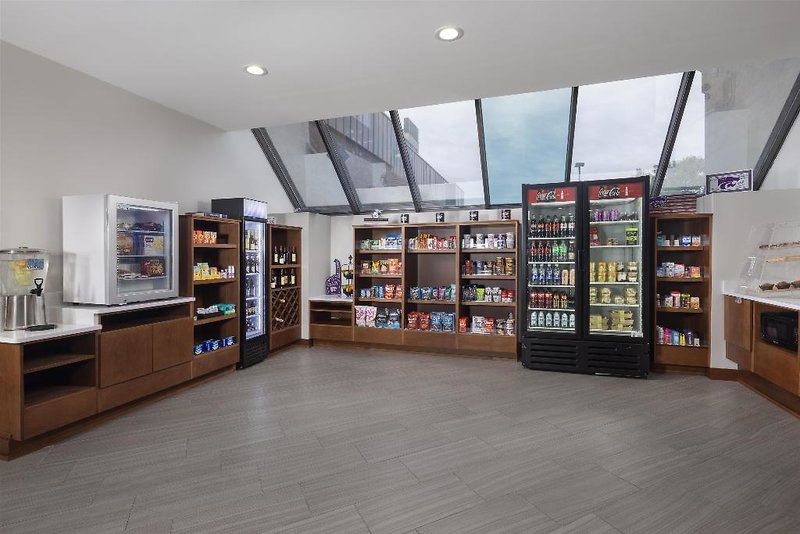 DoubleTree by Hilton Manhattan