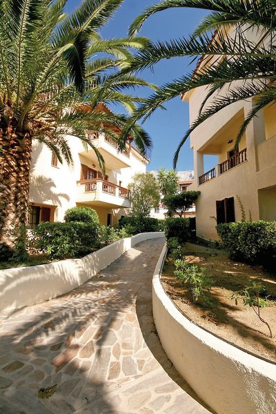 Kampos Village Resort 8