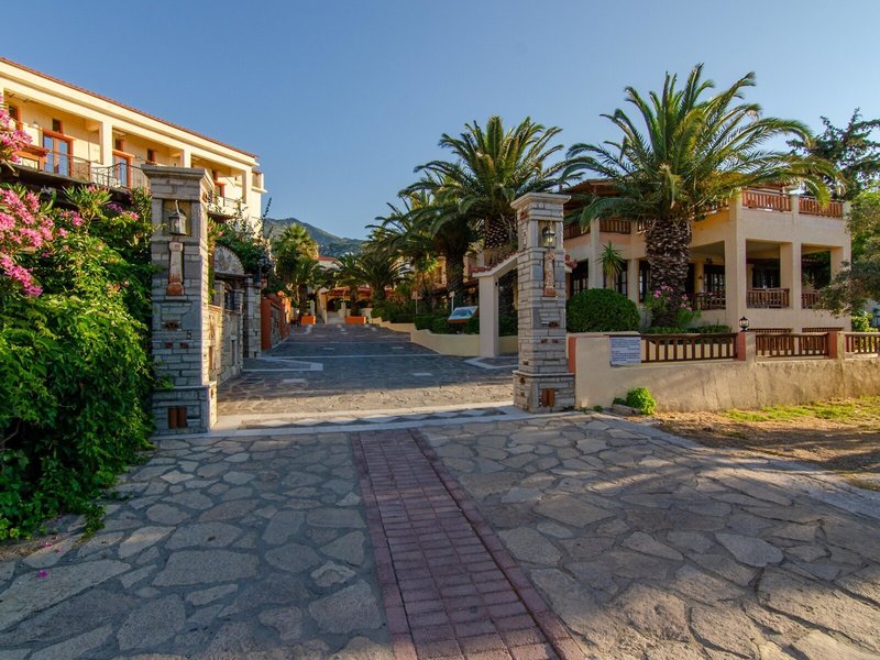 Kampos Village Resort 6