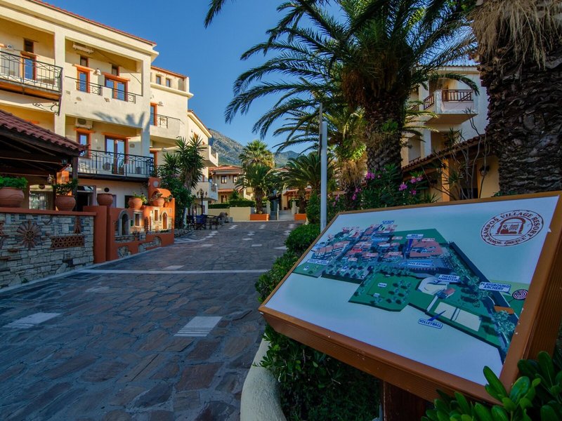 Kampos Village Resort 7