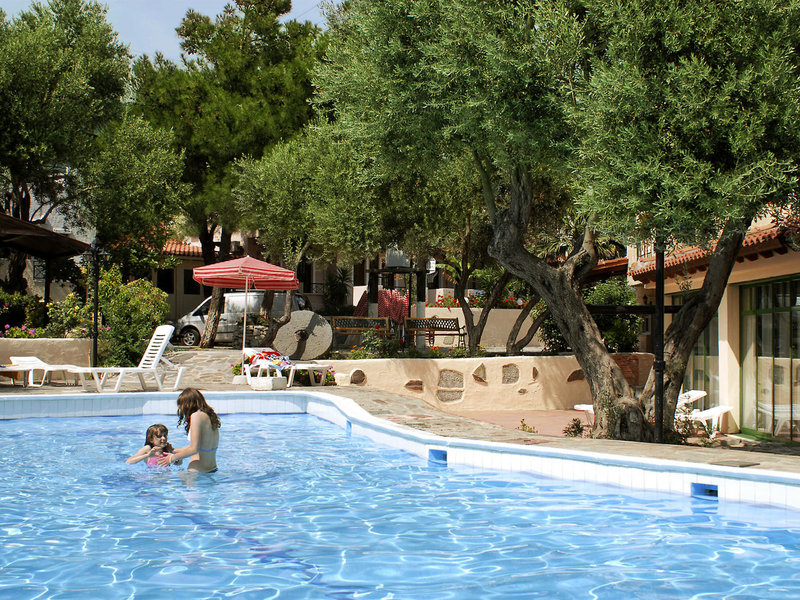 Kampos Village Resort 18