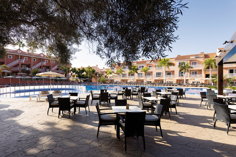 Hotel El Duque 25