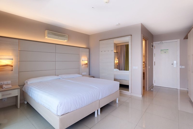 Bull Escorial & Spa 9