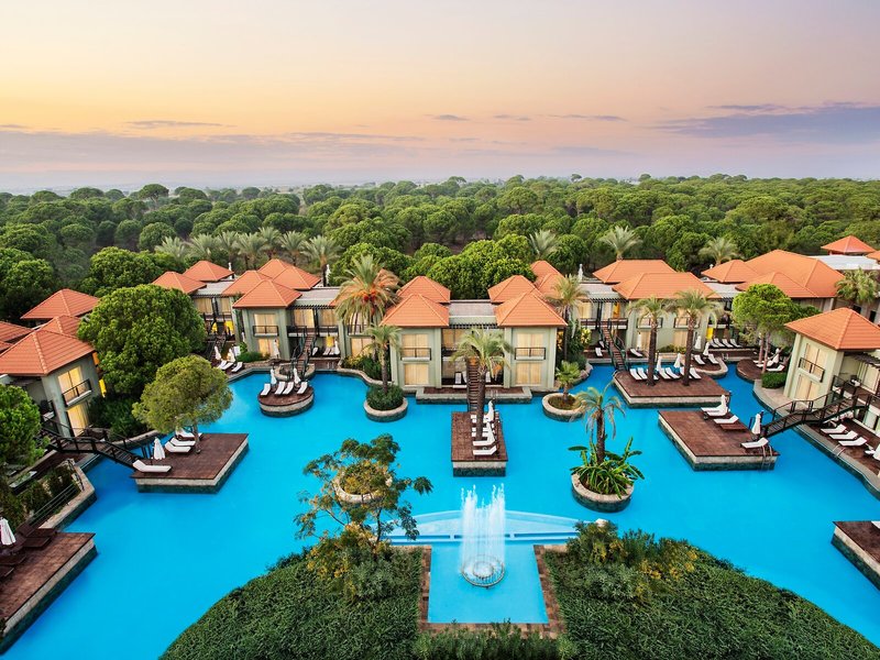 IC Hotels Residence 10